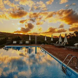 Gospodarstwo agroturystyczne Tenuta Pianirossi, Cinigiano