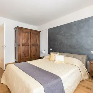 Lovewknds - Topfloor With Duomo View Apartment